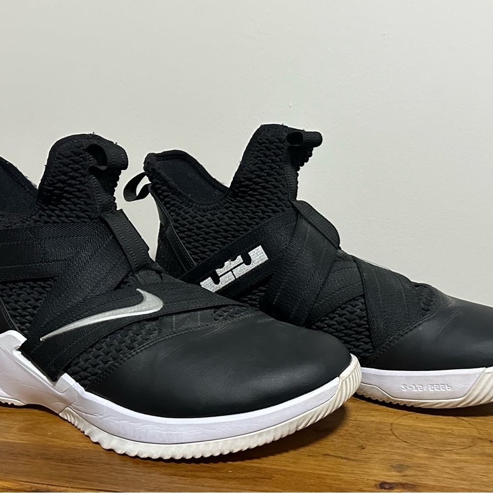 Nike LeBron Soldier sneakers size 13